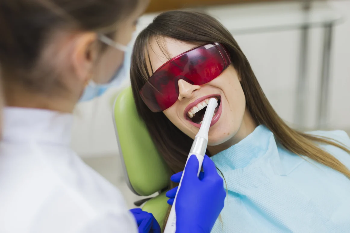 How Can You Make Your Teeth White?